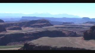 Gooseneck Overlook on the White Rim Trail Canyonlands Utah June2011 [upl. by Zindman452]