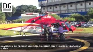 Momento em que o cantor Cristiano Araújo chegou ao Hugo respirando com ajuda de aparelhos [upl. by Acenom634]