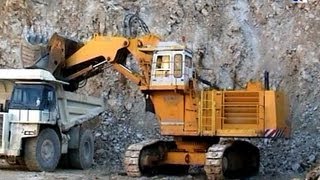 EARTHMOVING QUARRY DEMOLITION  Trailer Videoreihe quotBagger in Aktionquot  26 [upl. by Gurl417]