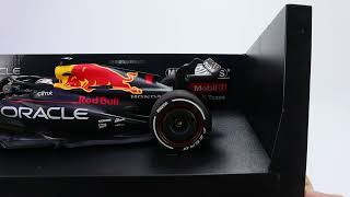 MINICHAMPS 118 ORACLE RED BULL RACING RB18  MAX VERSTAPPEN  WINNER AUSTIN GP 2022 110221901 [upl. by Agamemnon]