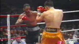 Boxing  Virgil Hill vs Dariusz Michalczewski [upl. by Naujad516]