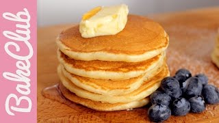 Fluffige Pancakes  BakeClub [upl. by Aviva]