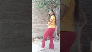 Catwalk lagati teri chal ytshorts dance expression trending viralvideo folkmusic bollywood [upl. by Mears36]