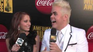 PEREZ HILTON EXCLUSIVE  The AMA 2009 [upl. by Donetta]