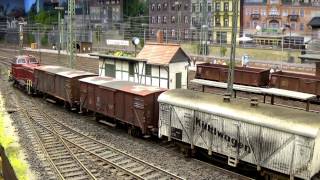 Modellbahn H0 Realistik Rangier und Güterzugverkehr in EschwegeWest [upl. by Eibocaj]