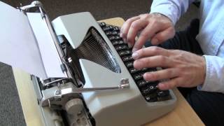 Facit TP1 Typewriter  Typing demonstration [upl. by Attenyw663]