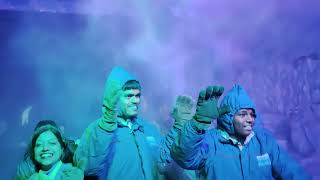 enjoying the snow park at axis mall ❄️snowfall trending yt snowpark kolkata [upl. by Evangelist]