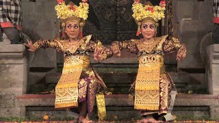 Legong Semarandhana in Balerung stage Peliatan [upl. by Mehsah901]