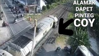 hunting kereta api di cctv 1 [upl. by Suraved]