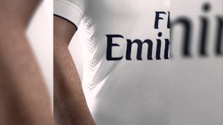 PSG  le nouveau maillot extérieur 201415 [upl. by Alimhaj879]