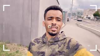 Awita AT vlogs ኣብ ጽርግያ ለማናይ ከይኑ ዊዑሉ prank video for white poeple eritreanprank [upl. by Notffilc]