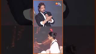 Shah Rukh Khan ने Deepika Padukone को कर दिया प्रपोज [upl. by Lubbock]