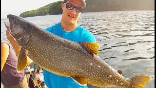 Pêche à la truite grise monstre au Memphrémagog  Monster lake trout fishing on Memphrémagog lake [upl. by Birdt]