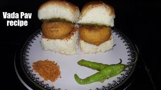 Vada Pav recipeMumbai famous Vada pavBatata Vada recipeBreakfast recipe by pinkyquots kitchen [upl. by Nyleahs]