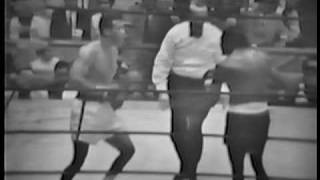 Jimmy Ellis vs Leotis Martin 8667 part 4 [upl. by Lletniuq]