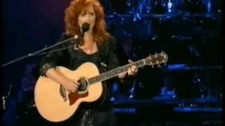 Bonnie Raitt quotDimming of the Dayquot by Richard Thompson [upl. by Enrichetta]