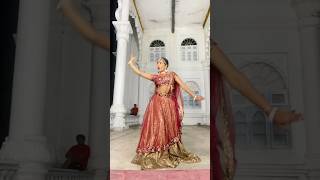 Aaja nachle💃🏻 bollywood song viralvideo dance explore hindisong shortvideo shorts [upl. by Primrosa]