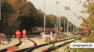 Entgleister Bauzug legt Berliner SBahn lahm [upl. by Casey317]