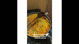 Moqueca de peixe vermelho e camarão pistola [upl. by Bocock]