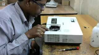 epson lcd projector emp 1810 problem is lamp error and how to change lamp [upl. by Aisatana443]