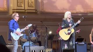 Band on the Run  Nancy Wilson w Denny Laine The Music of Paul McCartney  Carnegie Hall 31523 [upl. by Arundel]