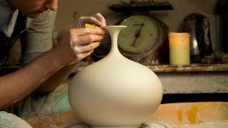 Throwing a Round Bellied Vase with Flared Top  Matt Horne Pottery [upl. by Rhiana]