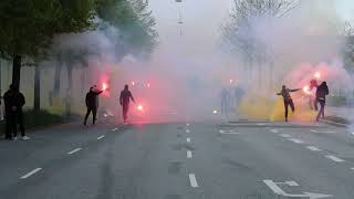 Brøndbyfans tager imod spillerbus på Østerbro [upl. by Urba657]