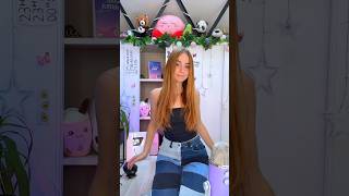 Quelle tenue  ASMR [upl. by Akinoj]