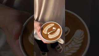 Simple latte art cr7hakku latteeart latteart [upl. by Egreog]