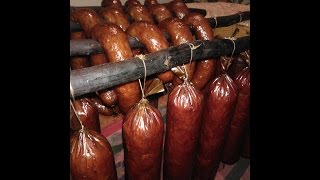 Jak zrobić wiejską swojską kiełbasę i pyszne swojskie wędzonkiHow to make sausage homemade [upl. by Ruenhs]