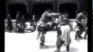 Mongoliškos imtynėsMongolian wrestlingBökhБөх 1928 [upl. by Neladgam739]