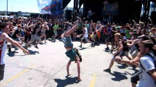 Asking Alexandria Wall Of Death Warped Tour Mississauga 2011 [upl. by Chappell]