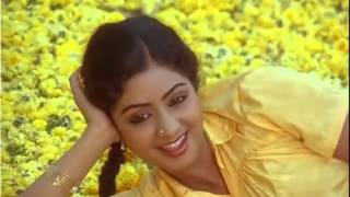 Devi Sri Devi Hit Song  KamalaHassan  SriDevi  Sripriya [upl. by Assiled]