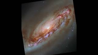 M90  La Galaxie Rebelle qui Fonce vers la Terre   Hubble Révèle ses Secrets [upl. by Bonis]