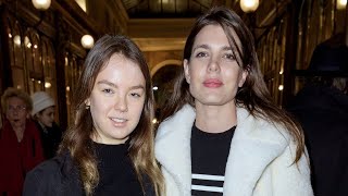 El premio que ha recibido Carlota Casiraghi de manos de su hermana y arropada por su familia [upl. by Lewendal220]