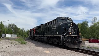 Railfanning At Washago [upl. by Mun472]