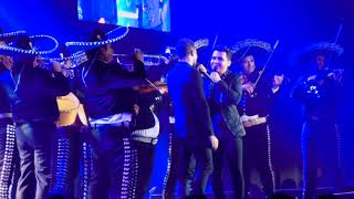 David Bisbal y Christian Nodal  Probablemente 30092017 Madrid [upl. by Birecree]