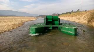 Hydrokinetic Floating Water Wheel in Shallow River [upl. by Eladnwahs]