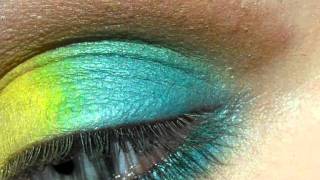 ColourBlocking Eye Make Up Sleek Palettes [upl. by Enyluqcaj]