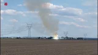 Grote stroomstoring in Flevoland waarschijnlijk door kabelbreuk en branden [upl. by Anirtik]