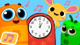 The Color Crew  Hickory Dickory Dock ♫ Sing Along ♫ Songs For Kids [upl. by Paderna701]