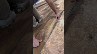 Uniclic locking system LVP Install lvpfloors flooring tips contractor installer tools [upl. by Gunter]