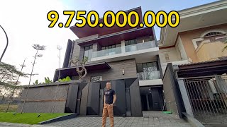 Ngintip Rumah Split Level 9750000000 dengan 3 Balkon Surabaya Barat [upl. by Ainesey]