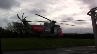 Royal Navy rescue helicopter at car accident in penzance [upl. by Torry9]