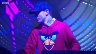 deadmau5 ft Grabbitz  Let Go Glastonbury 2015 [upl. by Ahsinehs]