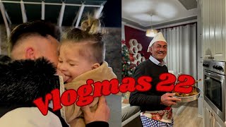 Vlogmas 2023 Reagimi i Logan kur pa Albanin Specialiteti i babit tim [upl. by Eanaj499]