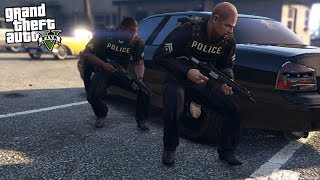 GTA 5 MODS LSPDFR 5  POLICE STREET TAKEOVER GTA 5 REAL LIFE PC MOD [upl. by Mcclain]