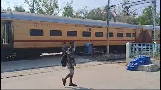 17644 Circar Express Kakinada Port to Puducherry Loveroftrain [upl. by Hughett147]