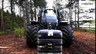 Valtec  Vendbart førersæde med VSteering  Valtra [upl. by Stonwin]