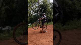 Jumping on a ramp🤯🫡 cycle mtb trending stunt 😱￼🫣🤠 don’t try☠️😰😨 [upl. by Tressa106]